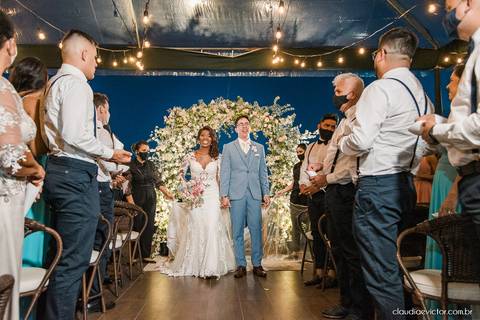 casamento dia de casamento decoração making of noiva noivo fotógrafo de casamento em vila velha fotógrafo de casamento em serra fotógrafo em vitória espirito santo es madrinhas wedding Mahara restaurante'