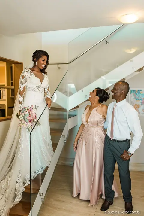 casamento dia de casamento decoração making of noiva noivo fotógrafo de casamento em vila velha fotógrafo de casamento em serra fotógrafo em vitória espirito santo es madrinhas wedding Mahara restaurante'