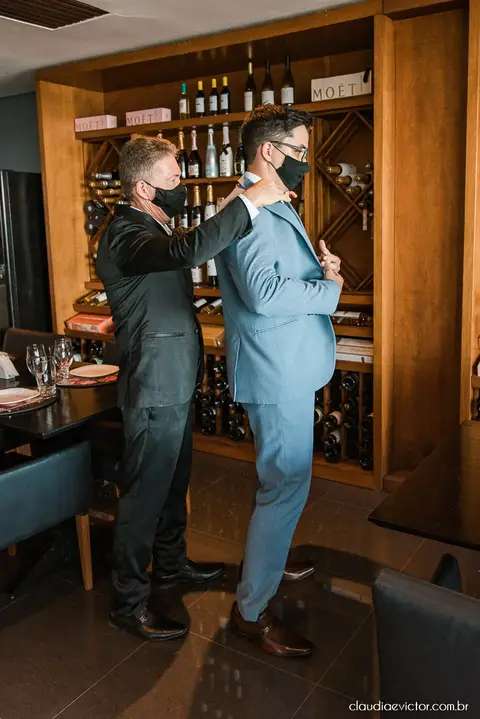 casamento dia de casamento decoração making of noiva noivo fotógrafo de casamento em vila velha fotógrafo de casamento em serra fotógrafo em vitória espirito santo es madrinhas wedding Mahara restaurante'