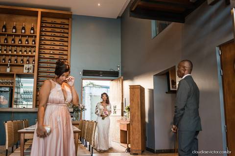 casamento dia de casamento decoração making of noiva noivo fotógrafo de casamento em vila velha fotógrafo de casamento em serra fotógrafo em vitória espirito santo es madrinhas wedding Mahara restaurante'