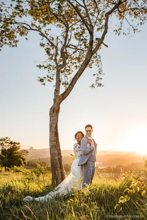 casamento dia de casamento decoração making of noiva noivo fotógrafo de casamento em vila velha fotógrafo de casamento em serra fotógrafo em vitória espirito santo es madrinhas wedding Mahara restaurante Ruínas Queimados'