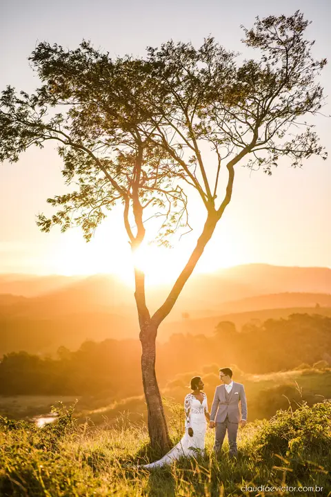 casamento dia de casamento decoração making of noiva noivo fotógrafo de casamento em vila velha fotógrafo de casamento em serra fotógrafo em vitória espirito santo es madrinhas wedding Mahara restaurante Ruínas Queimados'
