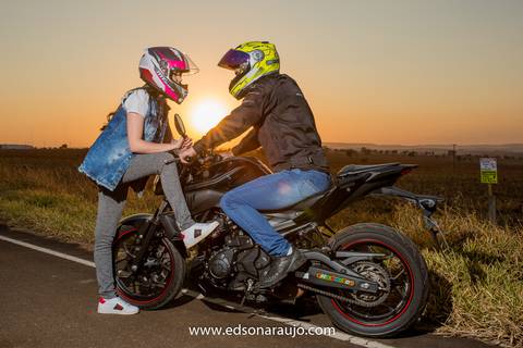 Mayra e Celso, casamento em Patrocinio MG, fotografo Patos de Minas, Noivas de Patos de Minas, Vou casar, Fotos de casal, Edson Araujo Fotografias, Edson Araujo, Pre wedding, ensaio namorando, patos m'