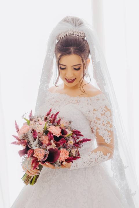 Casamento da Lara e Daniel em Lagoa Grande MG, maquiagem Aline Coutinho Make up e Keula, maquiagem de noiva, batom de noiva, noivas 2021, noivas 2022, vou casar em 2022, casamento na pandemia, detalhes de casamento'