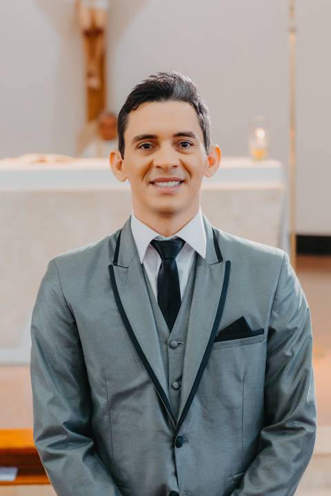 Lara e Daniel se casaram em Lagoa Grande MG, durante a pandemia com o fotografo de casamentos Edson Araujo Fotografias. o casamento aconteceu em Lagoa Grande MG. Fotos lindas do casamento da Lara e Daniel, Play mac filmes'