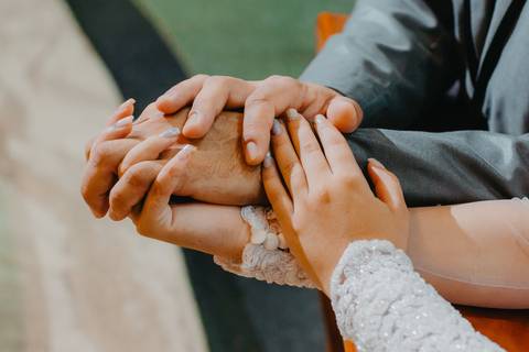 Lara e Daniel se casaram em Lagoa Grande MG, durante a pandemia com o fotografo de casamentos Edson Araujo Fotografias. o casamento aconteceu em Lagoa Grande MG. Fotos lindas do casamento da Lara e Daniel, Play mac filmes'