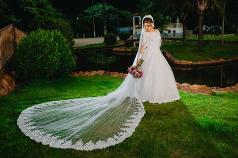 Lara e Daniel se casaram em Lagoa Grande MG, durante a pandemia com o fotografo de casamentos Edson Araujo Fotografias. o casamento aconteceu em Lagoa Grande MG. Fotos lindas do casamento da Lara e Daniel, Play mac filmes'