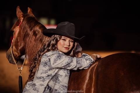 Ensaio Brenda D'angelis Cavalo'