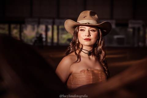 Ensaio Brenda D'angelis Cavalo'