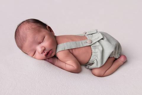 newborn Pouso Alegre'