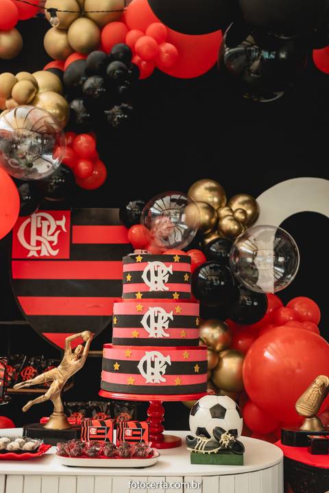 Radical Kids e Foto Certa - Festa de Aniversário Infantil - Decoração Tema Futebol'