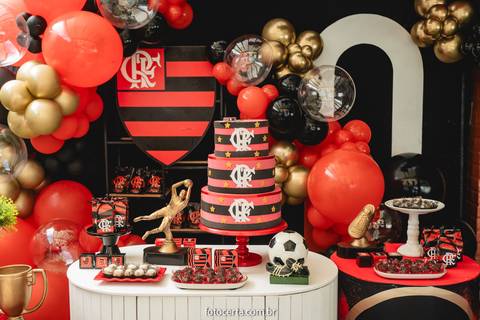 Radical Kids e Foto Certa - Festa de Aniversário Infantil - Decoração Tema Futebol'