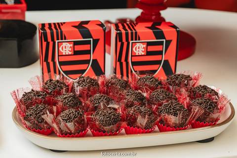 Radical Kids e Foto Certa - Festa de Aniversário Infantil - Decoração Tema Futebol'