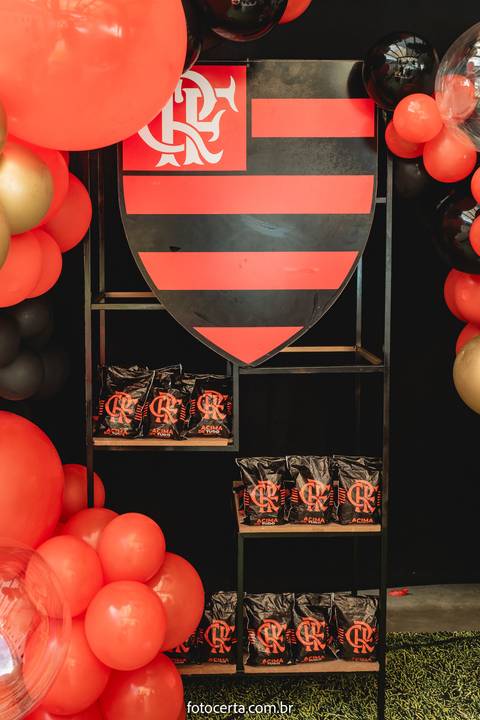 Radical Kids e Foto Certa - Festa de Aniversário Infantil - Decoração Tema Futebol'