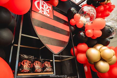 Radical Kids e Foto Certa - Festa de Aniversário Infantil - Decoração Tema Futebol'