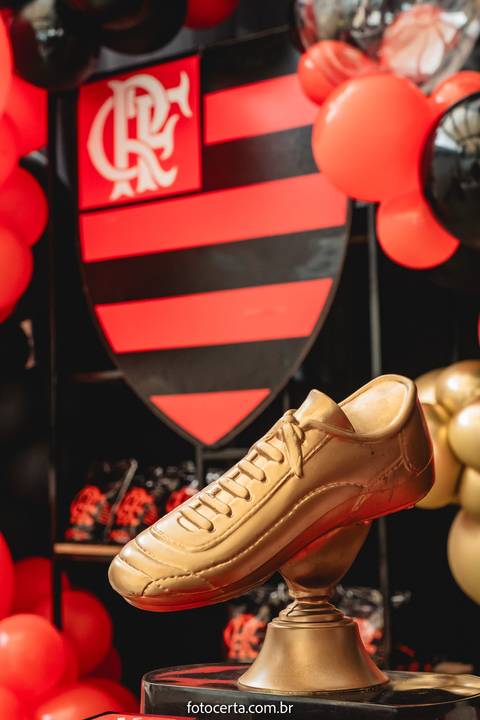 Radical Kids e Foto Certa - Festa de Aniversário Infantil - Decoração Tema Futebol'