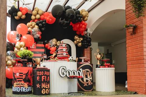 Radical Kids e Foto Certa - Festa de Aniversário Infantil - Decoração Tema Futebol'