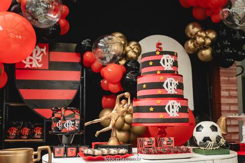 Radical Kids e Foto Certa - Festa de Aniversário Infantil - Decoração Tema Futebol'