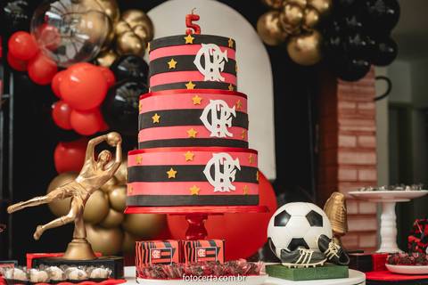 Radical Kids e Foto Certa - Festa de Aniversário Infantil - Decoração Tema Futebol'