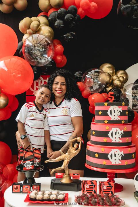 Radical Kids e Foto Certa - Festa de Aniversário Infantil - Decoração Tema Futebol'