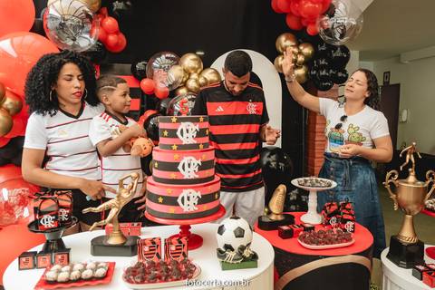 Radical Kids e Foto Certa - Festa de Aniversário Infantil - Decoração Tema Futebol'