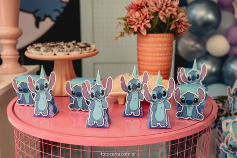 Radical Kids e Foto Certa - Festa de Aniversário Infantil - Decoração Tema Stitch'
