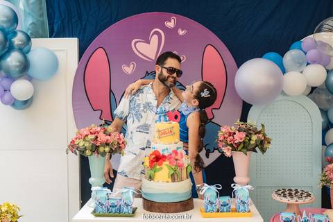 Radical Kids e Foto Certa - Festa de Aniversário Infantil - Decoração Tema Stitch'
