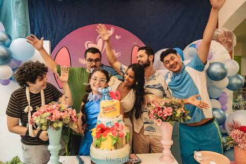 Radical Kids e Foto Certa - Festa de Aniversário Infantil - Decoração Tema Stitch'