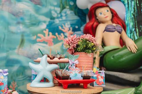 Radical Kids e Foto Certa - Festa de Aniversário Infantil - Decoração Tema Pequena Sereia'