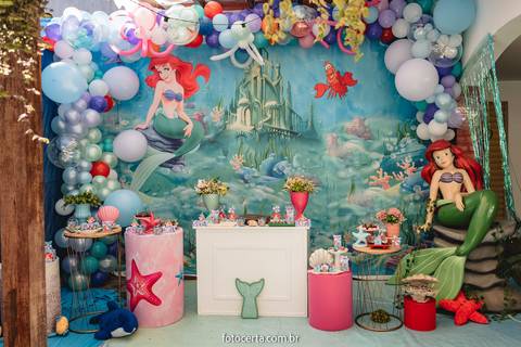 Radical Kids e Foto Certa - Festa de Aniversário Infantil - Decoração Tema Pequena Sereia'