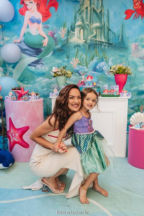 Radical Kids e Foto Certa - Festa de Aniversário Infantil - Decoração Tema Pequena Sereia'