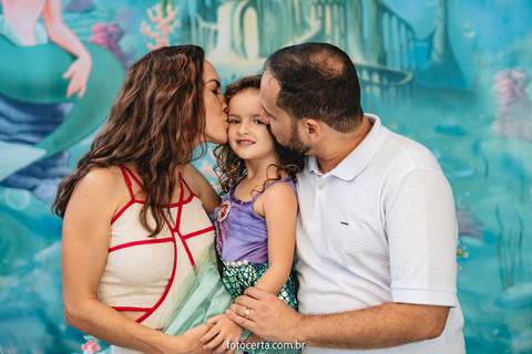 Radical Kids e Foto Certa - Festa de Aniversário Infantil - Decoração Tema Pequena Sereia'