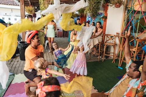 Radical Kids e Foto Certa - Festa de Aniversário Infantil - Decoração Tema Pequena Sereia'