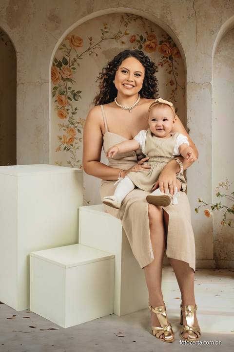 Fotógrafo em Vitória, Vila Velha, Casamento, Ensaio Pré-Casamento, Ensaio Pós-Casamento, Ensaio de Casal, 15 Anos, Debutante, Família, Gestante, Maternidade, Aniversário, Social, Estúdio, Corporativo, Marca Pessoal, Formatura, Escolar '