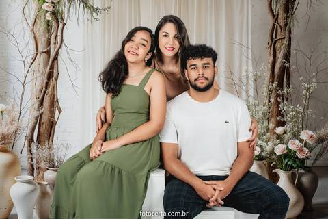 Fotógrafo em Vitória, Vila Velha, Casamento, Ensaio Pré-Casamento, Ensaio Pós-Casamento, Ensaio de Casal, 15 Anos, Debutante, Família, Gestante, Maternidade, Aniversário, Social, Estúdio, Corporativo, Marca Pessoal, Formatura, Escolar '