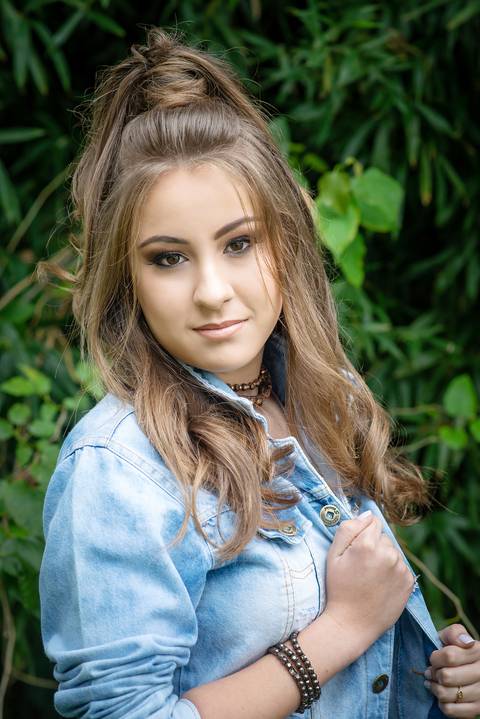 toda beleza e encanto de gabriela ianke - fotografada por christian christoforo fotografia - castro - paraná'