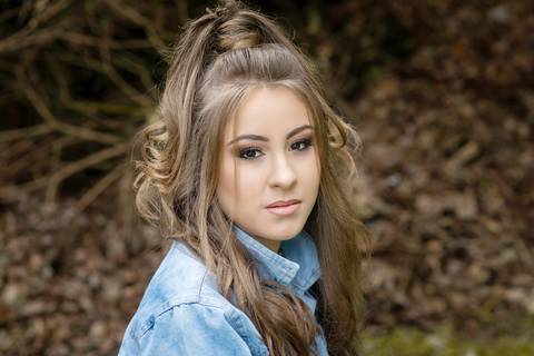 toda beleza e encanto de gabriela ianke - fotografada por christian christoforo fotografia - castro - paraná'