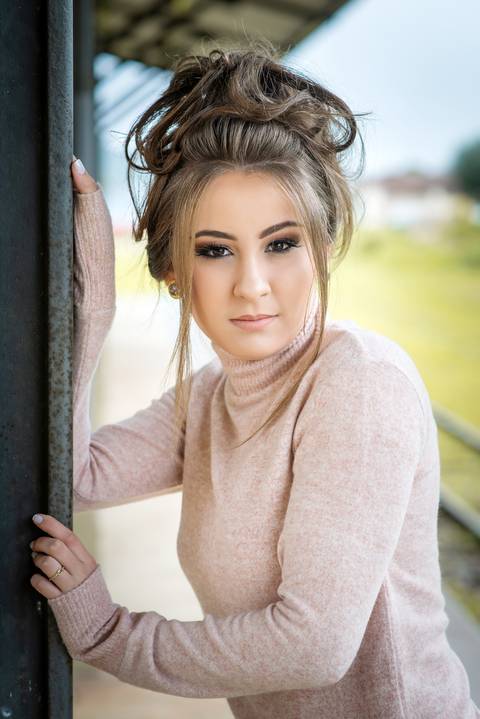 toda beleza e encanto de gabriela ianke - fotografada por christian christoforo fotografia - castro - paraná'