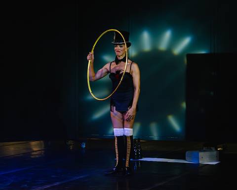 Mágica com bambolê '