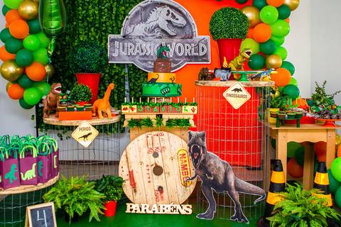 04 aninhos do Otávio smash the cake ensaio infantil natal bolo festa infantil zona norte criança festa de aniversário família brincadeiras fotografia fotógrafa rio de janeiro RJ carioca'