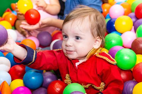 smash the cake ensaio infantil natal bolo festa infantil zona norte criança festa de aniversário família brincadeiras fotografia fotógrafa rio de janeiro RJ carioca'