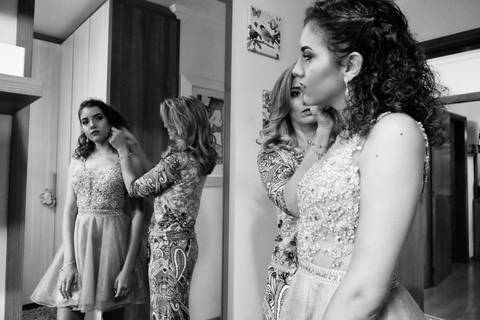 festa-de-15-anos-vestido-brinco-mãe-e-filha-www.sunery.com.br'