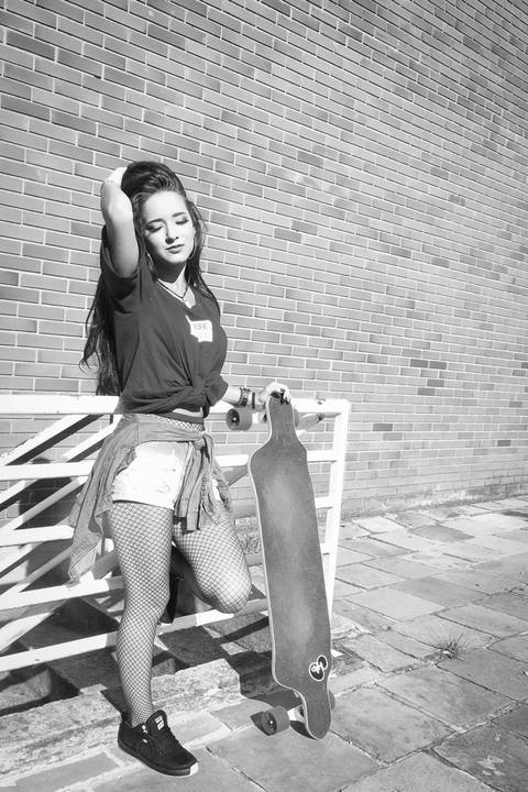 skate-skatista-menina-15 anos-ensaio externo-su nery fotos-look para ensaio fotográfico'
