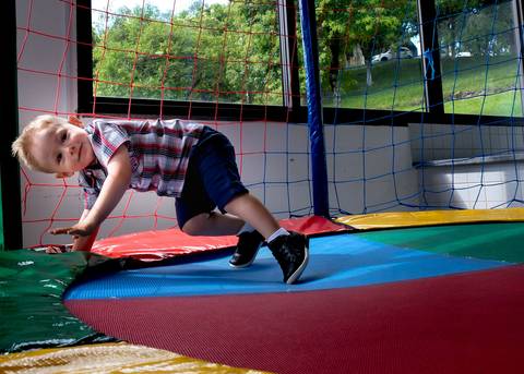 local de aniversário infantil-festa infantil- festa de menino-locação de festa infantil- pais de menino-educação infantil-família'