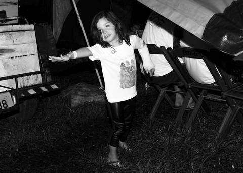 grupo união gaúcha -foto de ctg -prendas e peões - foto de prendas - maquiagem - maquiagem para prendas - penteados - rodeio de vacaria -making of'