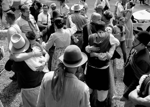 vestido de prenda- su nery fotos- costureira noeli amarante - danças tradicionais - rodeio de vacaria- grupo união gaúcha - ctg rincão da lealdade'