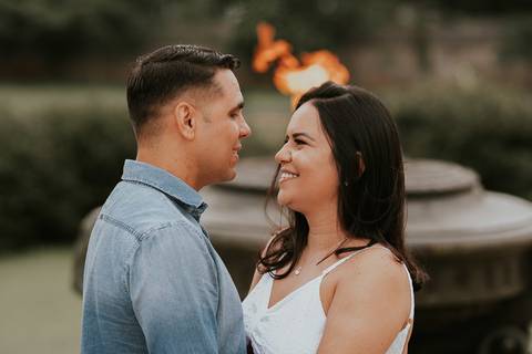 Ensaio pré casamento da Bárbara e do Rafael no Museu do Ipiranga ,que fica dentro do parque da independência em São Paulo por Anderson Crepaldi Fotografia'