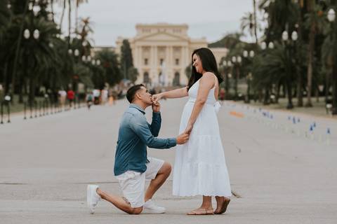 Ensaio pré casamento da Bárbara e do Rafael no Museu do Ipiranga ,que fica dentro do parque da independência em São Paulo por Anderson Crepaldi Fotografia'