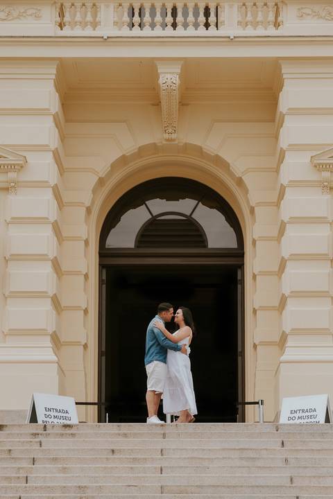 Ensaio pré casamento da Bárbara e do Rafael no Museu do Ipiranga ,que fica dentro do parque da independência em São Paulo por Anderson Crepaldi Fotografia'