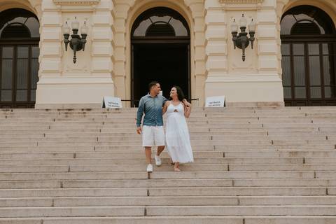 Ensaio pré casamento da Bárbara e do Rafael no Museu do Ipiranga ,que fica dentro do parque da independência em São Paulo por Anderson Crepaldi Fotografia'